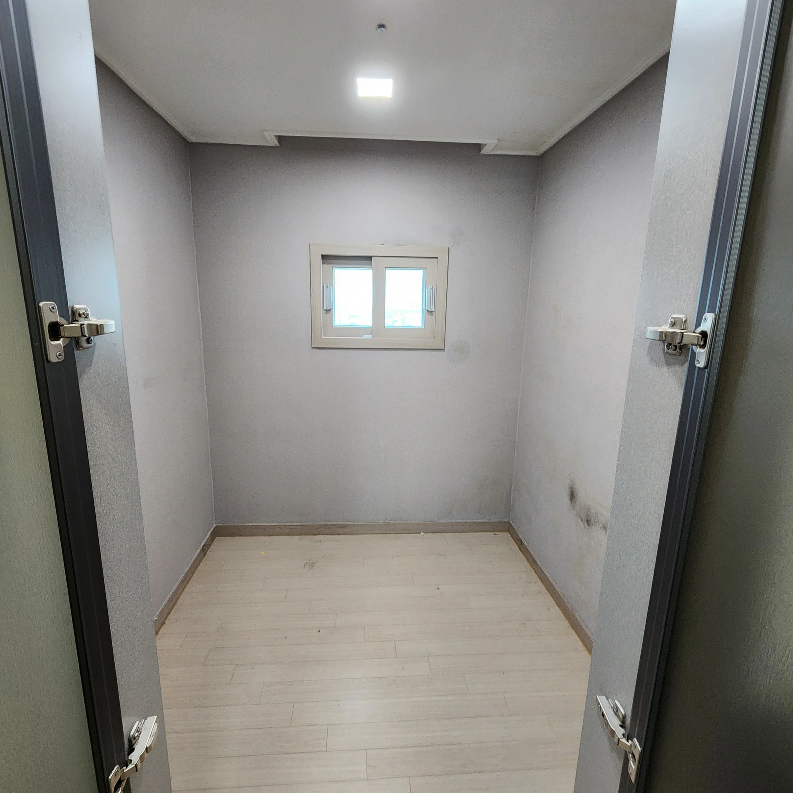 시스템행거 철거 작업