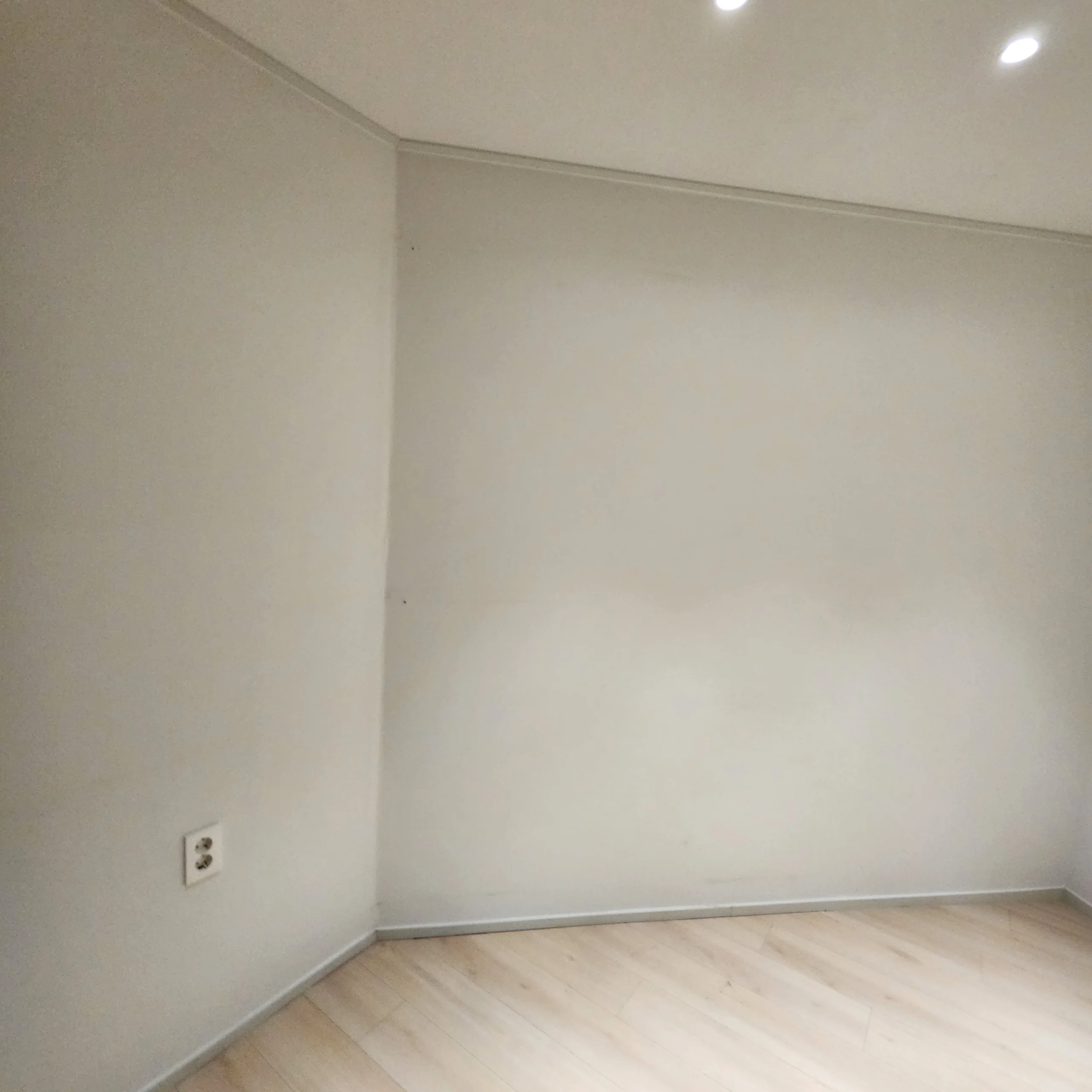 송도 시스템행거철거 후 현장